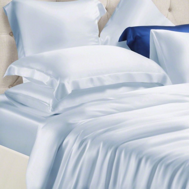 Baby Blue 3 PCS 22 Momme Mulberry Silk Duvet Cover Set UK Baby Blue 3 PCS 22 Momme Mulberry Silk Duvet Cover Set UK