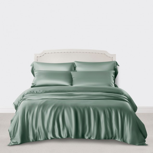Celadon Green 3 PCS 22 Momme Mulberry Silk Duvet Cover Set UK Celadon Green 3 PCS 22 Momme Mulberry Silk Duvet Cover Set UK