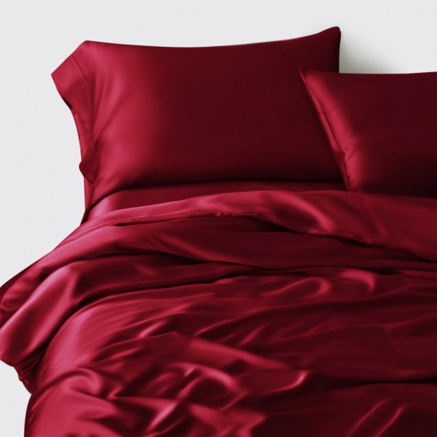 Claret 22 Momme Mulberry Silk Duvet Cover UK Claret 22 Momme Mulberry Silk Duvet Cover UK