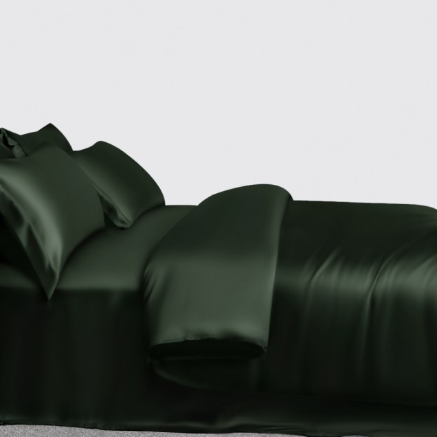 Hunter Green 3 PCS 22 Momme Mulberry Silk Duvet Cover Set UK Hunter Green 3 PCS 22 Momme Mulberry Silk Duvet Cover Set UK