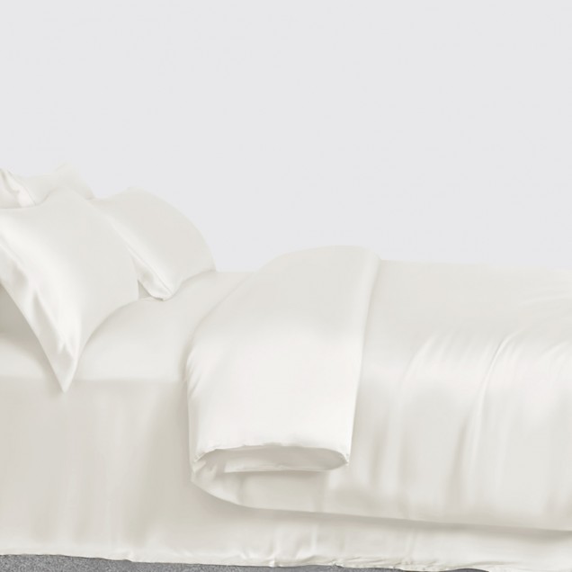Ivory 3 PCS 22 Momme Mulberry Silk Duvet Cover Set UK Ivory 3 PCS 22 Momme Mulberry Silk Duvet Cover Set UK
