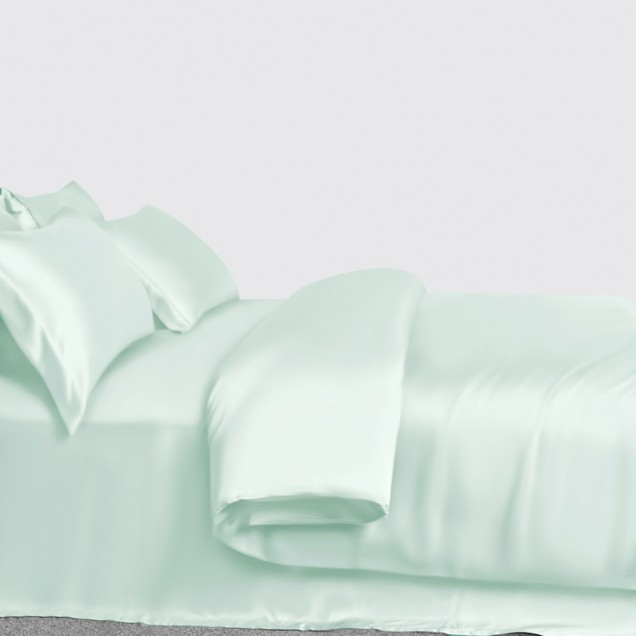 Light Cyan 3 PCS 22 Momme Mulberry Silk Duvet Cover Set UK Light Cyan 3 PCS 22 Momme Mulberry Silk Duvet Cover Set UK