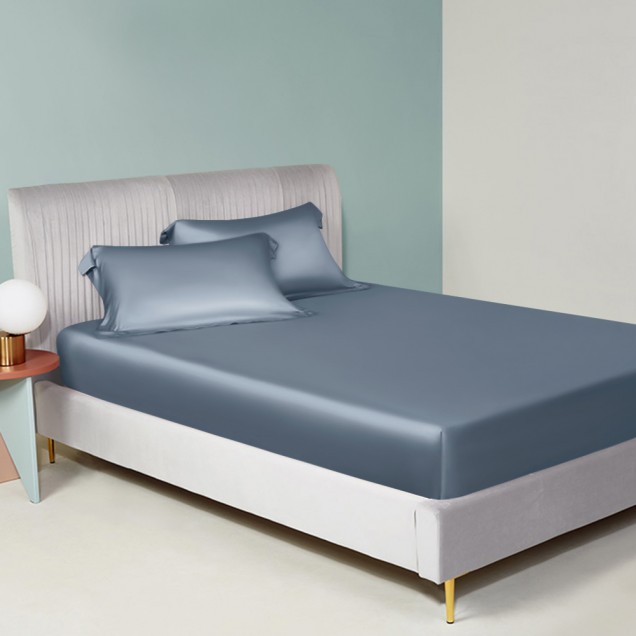 Misty Blue 22 Momme Mulberry Silk Sheet Set UK Misty Blue 22 Momme Mulberry Silk Sheet Set UK