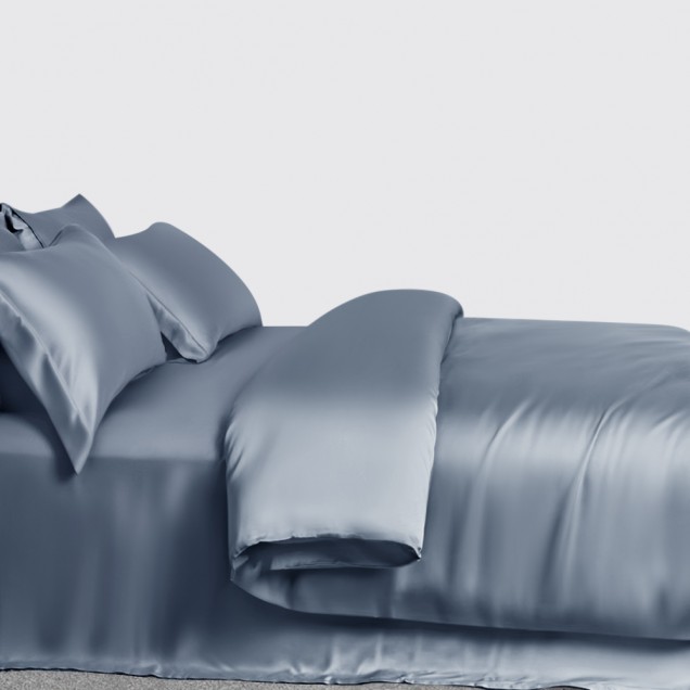 Misty Blue 3 PCS 22 Momme Mulberry Silk Duvet Cover Set UK Misty Blue 3 PCS 22 Momme Mulberry Silk Duvet Cover Set UK