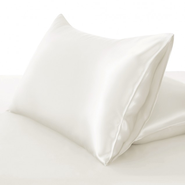 Two Piece Silk Gift Set Ivory Pillowcase & Eye Mask UK Two Piece Silk Gift Set Ivory Pillowcase & Eye Mask UK