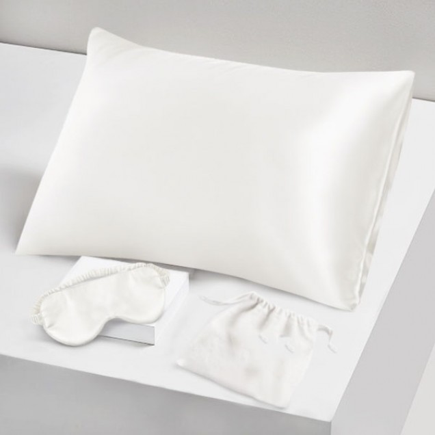 Two Piece Silk Gift Set Ivory Pillowcase & Eye Mask UK Two Piece Silk Gift Set Ivory Pillowcase & Eye Mask UK